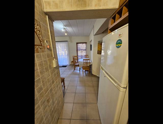 3 BEDROOM FLAT TO LET IN VAALPARK